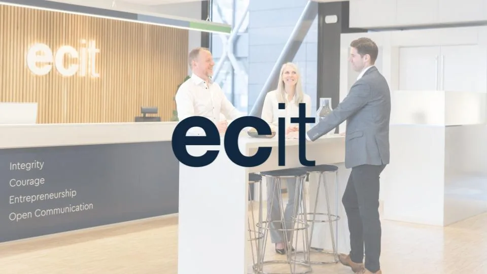 Marit på ECIT ger gåvor till anställda över hela Norge Glede - utan logistiska utmaningar